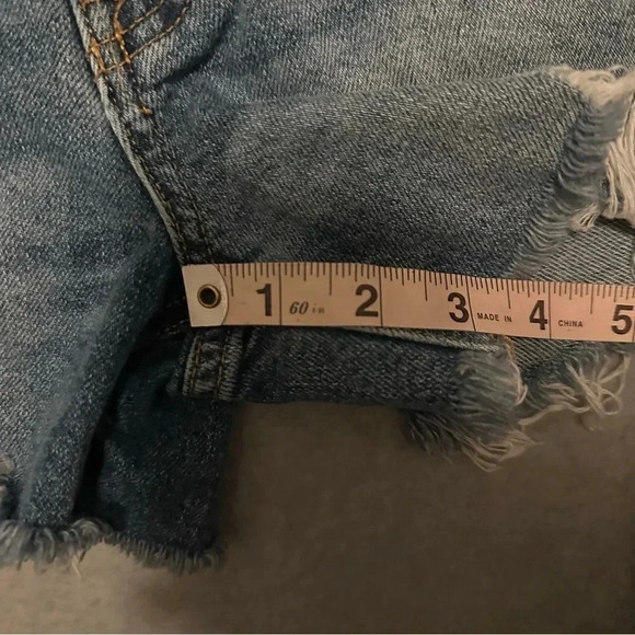 Free People We the Free cutoff denim shorts size 25 - Picture 8 of 8